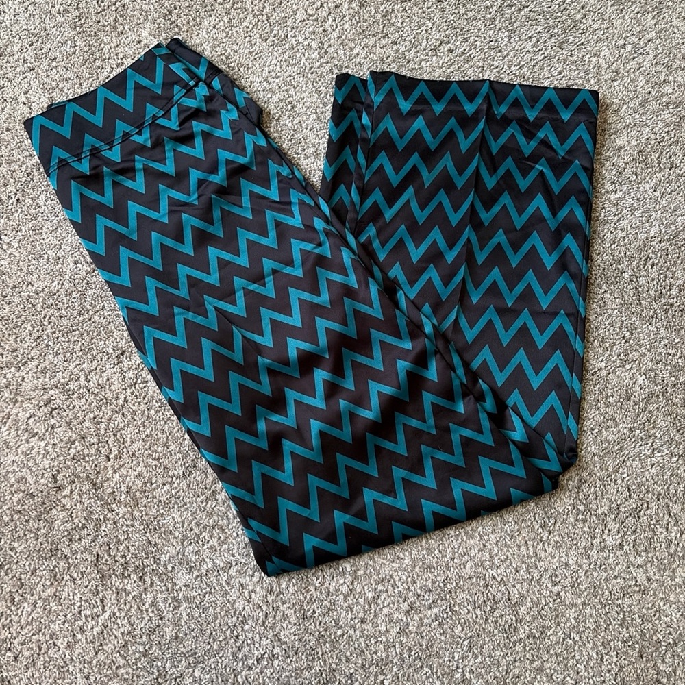 Worthington Teal and Black Zigzag Trousers